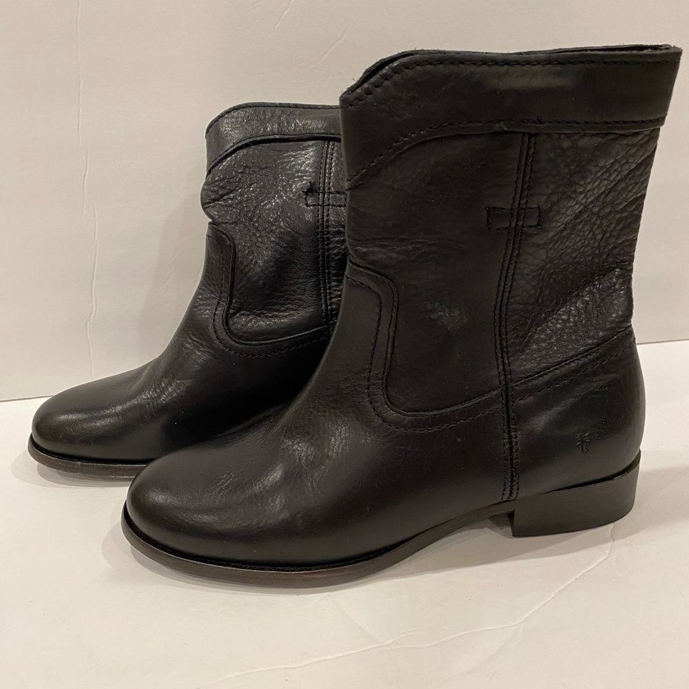 Frye cara roper short flat boots black 5.5 B